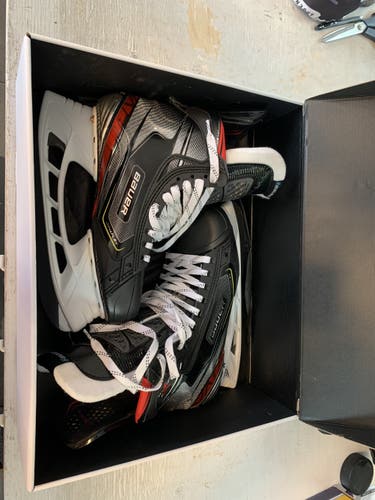 Vapor 2X Pro Hockey Skates 91/2 R 9 L