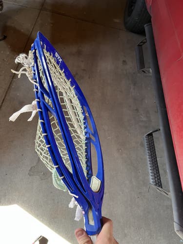 Used Unknown Strung Shield Goalie Head
