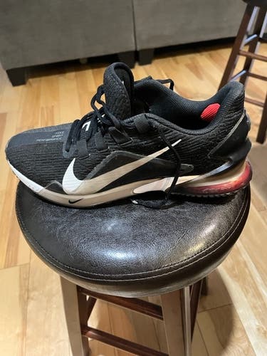 Black Shoes Adult Used Men's Size 9.5 (Women's 10.5) Nike