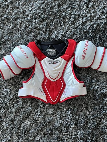 Senior Extra Large Bauer  Vapor APX2 Shoulder Pads