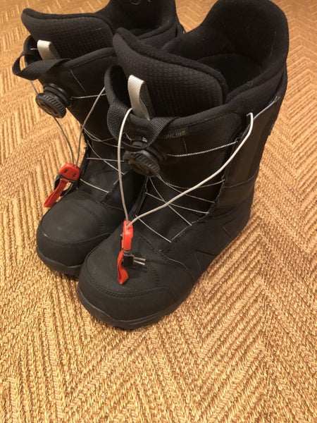 Men's Size 11.5 (Women's 12.5) Burton All Mountain Highline Boa Snowboard Boots