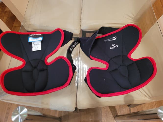 Bauer Goalie Knee Pads Junior