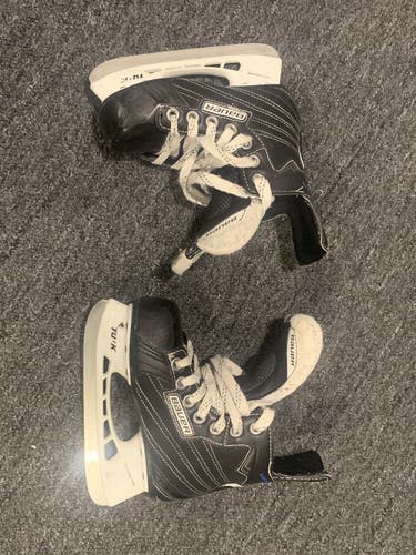 Hockey Skates Youth Used Bauer Nexus 4000 Regular Width Size 10