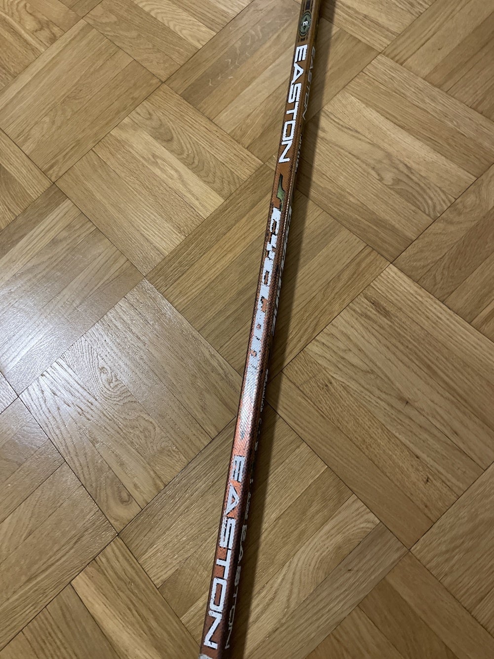 easton cyclone hockey stick