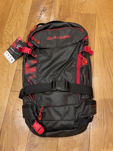 Black Ski Backpack New Dakine Sammy Carlson Team Heli Pro 24L