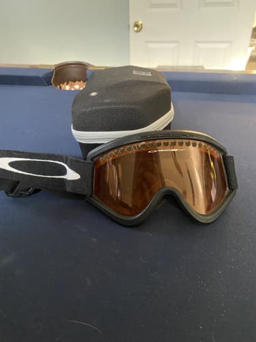 Black Ski Goggles Used Unisex Oakley Medium