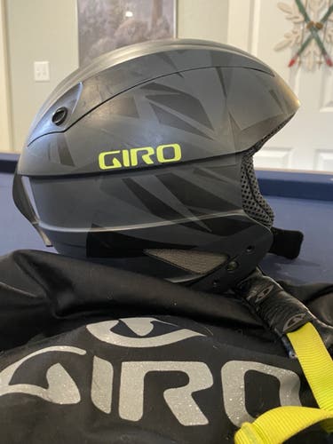 Black Helmet Used Men's Large Giro Talon Race