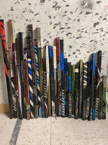 (10)Broken hockey stick pieces for projects