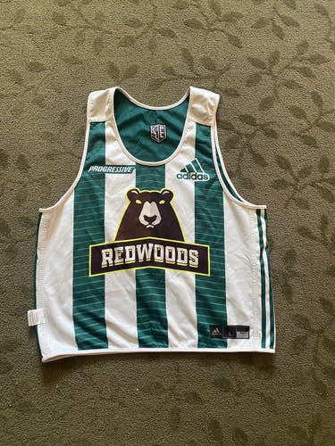 Redwood Practice Pinnie