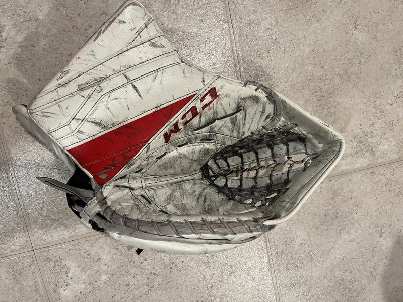 White & Red Used Regular Pro Stock Extreme Flex III Glove