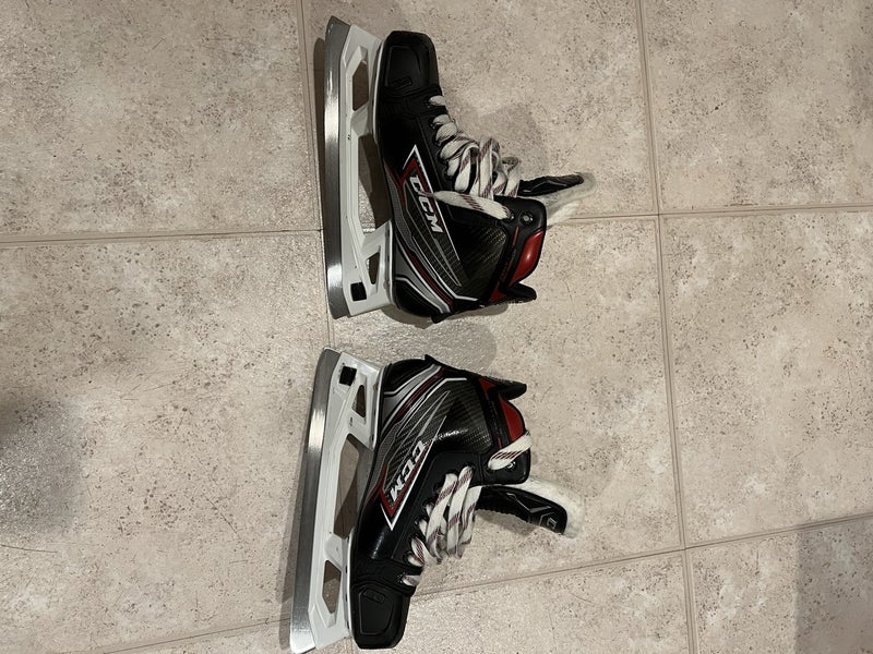 Used CCM Regular Width Size 7.5 Jetspeed FT460 Hockey Goalie Skates