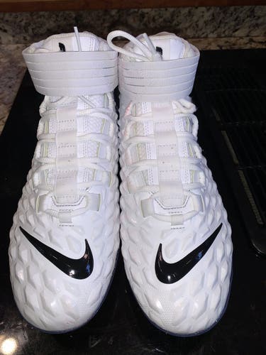 Nike force savage pro 2