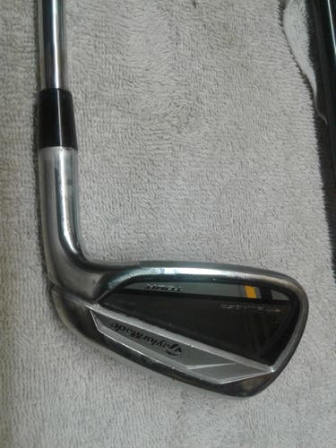 Used Taylormade R Bladz 8i - steel shaft - Very Clean - Little to no wear.