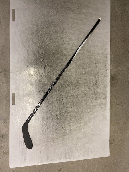 Senior Left Hand Toe Pattern Pro Stock Stealth CX Hockey Stick