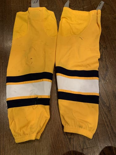 Yellow Socks Used Senior Large