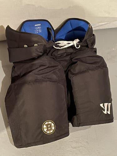 Warrior covert QRL pro hockey pants