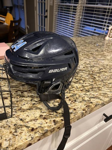 Blue Used Medium Bauer  Re-Akt 150 Helmet