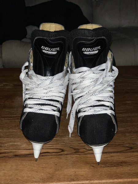 Hockey Skates Used Bauer Supreme Regular Width Size 6.5