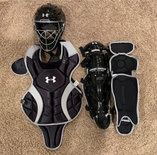 NEW UA Victory Series Intermediate Catcher’s Kit - Black