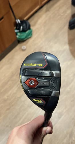 Cobra speed zone hybrid 21*