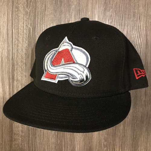 New Era Colorado Avalanche 59Fifty NHL Hockey Fitted Hat Cap - Black 7 1/8