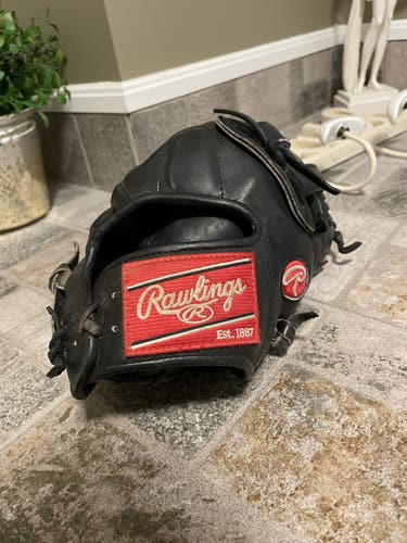 Black Adult Infield 11.5" Heart of the Hide Baseball Glove