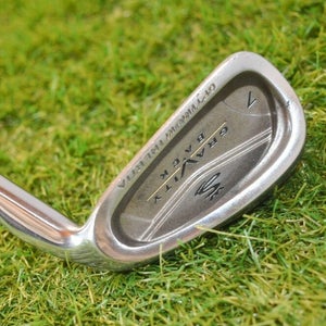Cobra 	Gravity Back 	7 Iron 	Right Handed 	36"	Graphite	Ladies	New Grip