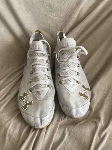 White Men's Size 11 (Women's 12) Low Cut Spotlight MC