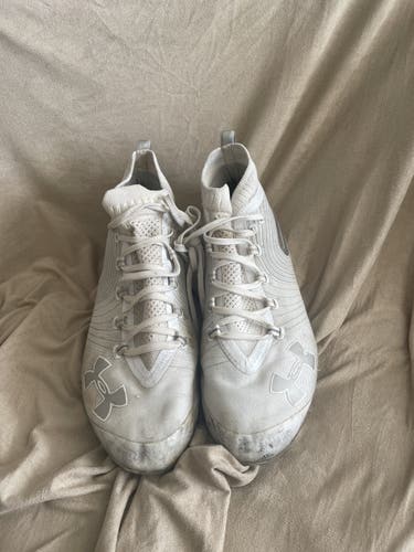 White Men's Size 11.5 (Women's 12.5) Low Cut Spotlight MC