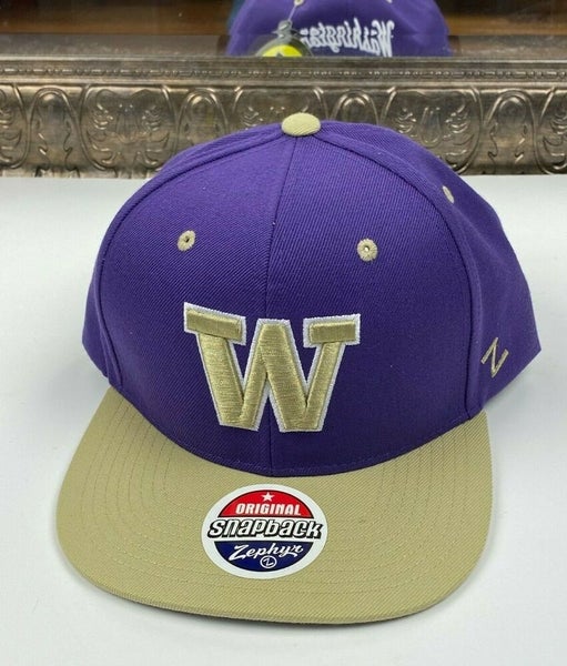 Men's adidas Black Washington Huskies On-Field Baseball Fitted Hat