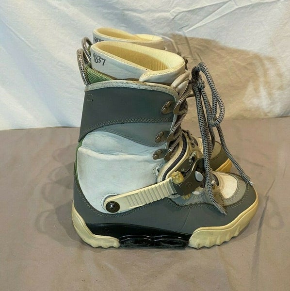 Burton Freestyle SI Women s Step In Snowboard Boots US 8 UK 6.5