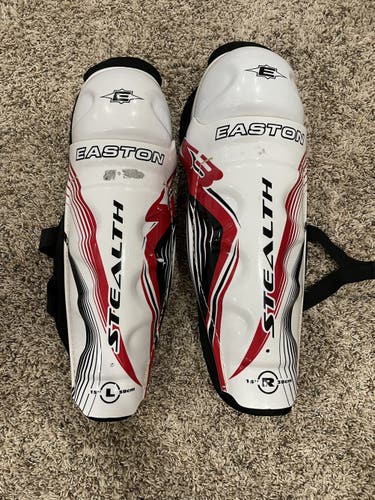 Senior Easton Stealth S3 Shin Pads