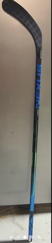Senior Right Handed Mid Pattern  Nexus Geo Hockey Stick