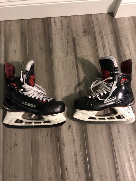 Senior Bauer Regular Width Size 9 Vapor 1X Hockey Skates