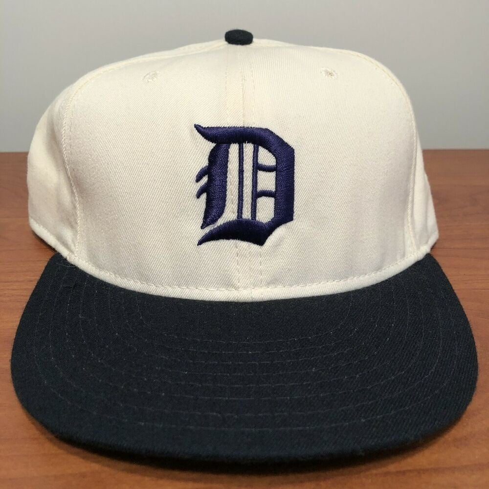 Vintage Detroit Tigers Sports Specialties Youth Fitted Wool Hat