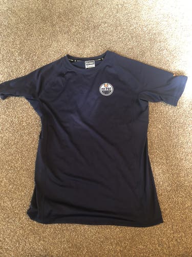 Team Issue Edmonton Oilers Compression Shirt Size XL