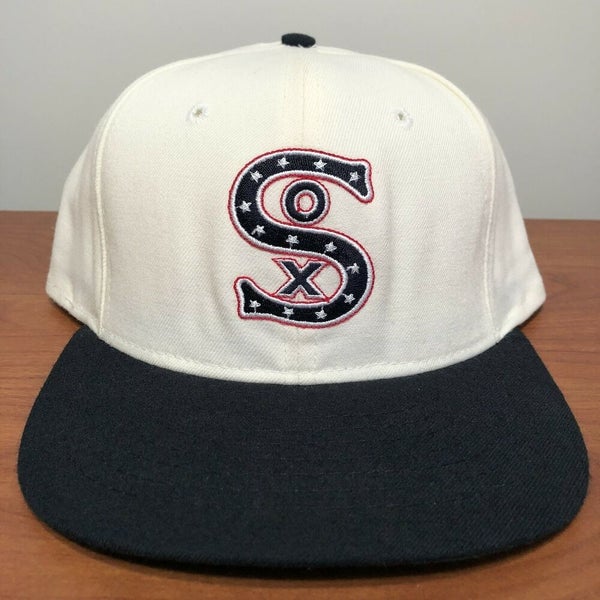 Chicago White Sox Hat Baseball Cap Fitted 7 1/2 Vintage MLB White Roman USA  Made