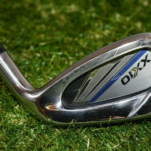 XXIO 	Experience The Difference 	7 Iron 	Rh 	37.5"	Graphite	Regular	New Grip