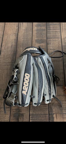 Wilson A2000 H12 12" Fastpitch Softball