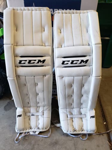 White Goalie Leg Pads Used Senior 34+2 CCM Retro Flex