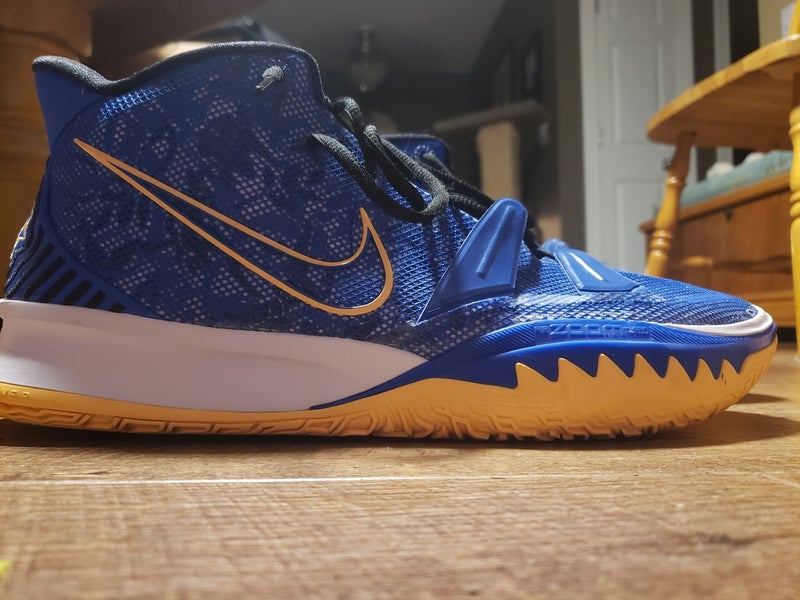 Mens Nike Kyrie 7 Sisterhood