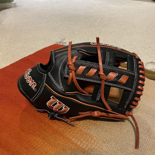 Brand New With Tags 2022 Wilson A2000 1716 Baseball Glove 11.5" (WBW100389115)