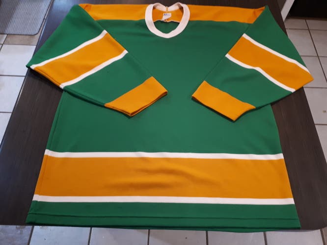 RARE CALIFORNIA GOLDEN SEALS Blank Hockey Jersey in Large MENS
