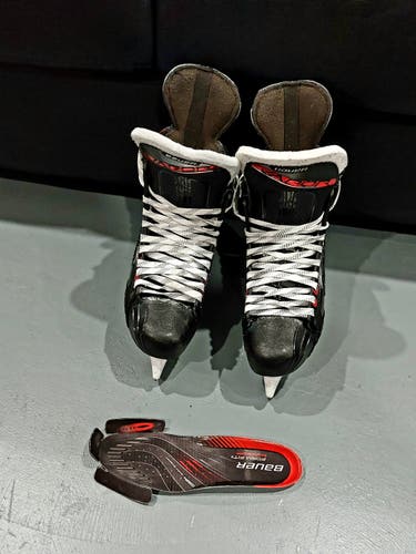 Hockey Skates Senior Used Bauer Vapor 1X 2.0 Regular Width Pro Stock Size 7