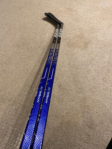 Senior Left Hand Mid Pattern Pro Stock Vapor Hyperlite Hockey Stick