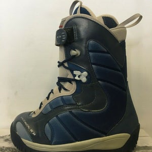 New Women's size 5.5 Salomon Snowboard Boots Salomon Adjustable Flex All Mountain