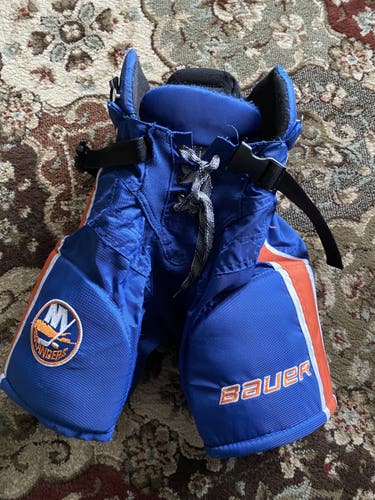 USED Bauer Hockey Nexus Hockey Player Pants Youth LARGE- NY ISLANDERS