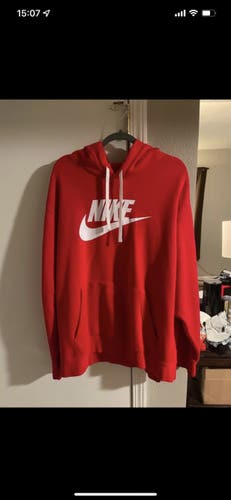 XXL Nike red hoodie