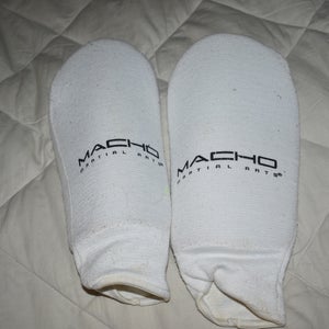 Macho Shin Protection, White, Small