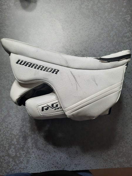 White Senior Used Warrior Regular R/GT Pro Blocker